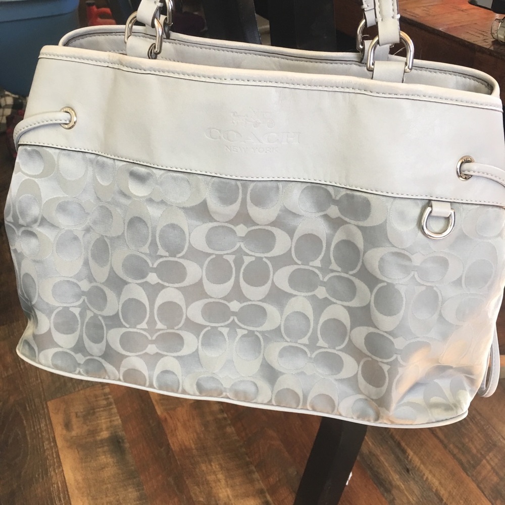 Barely used Coach purse